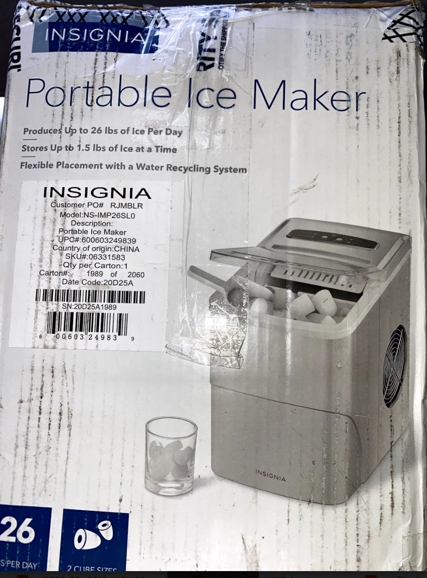Insignia- 26 Lb. Portable Icemaker with Auto Shut-Off - Silver