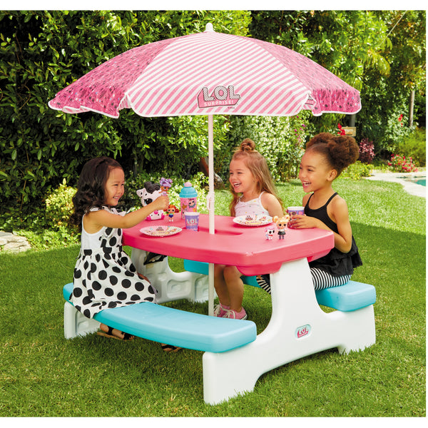 L.O.L. Surprise! Birthday Party Kids Picnic Table with Umbrella