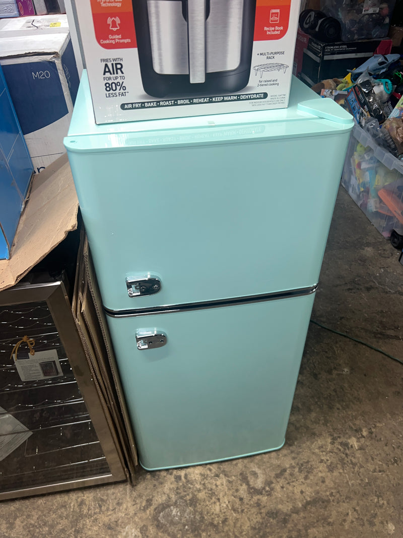 Smeg 4.5 Cu. ft. White Compact Refrigerator