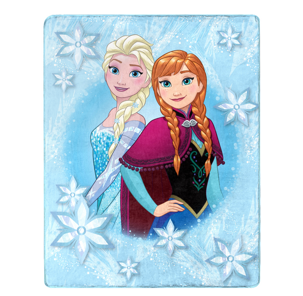 40” x 50” Disney Frozen Elsa & Anna “Northern Love” Silk Touch Throw Blanket