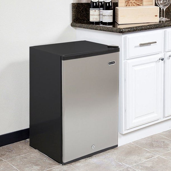 CUF-301SS Whynter 3.0 cu. ft. Energy Star Upright Freezer with Lock – Stainless Steel